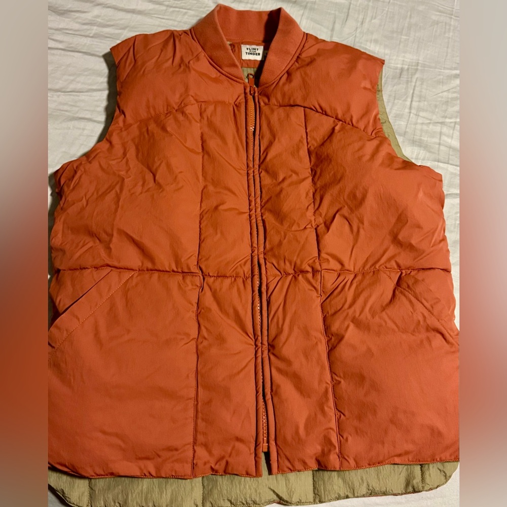 Men’s Huckberry Jackson Insulated Vest in Burnt Orange - Large